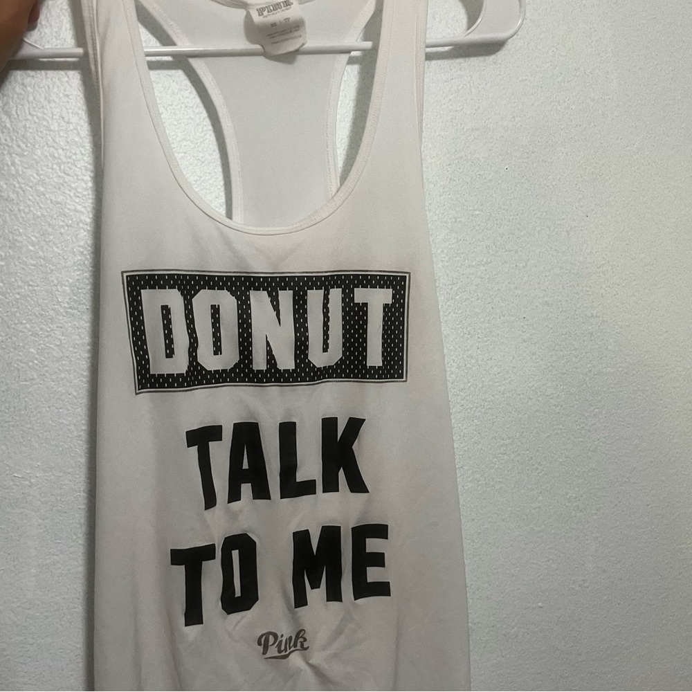 Dri fit vsPink tank